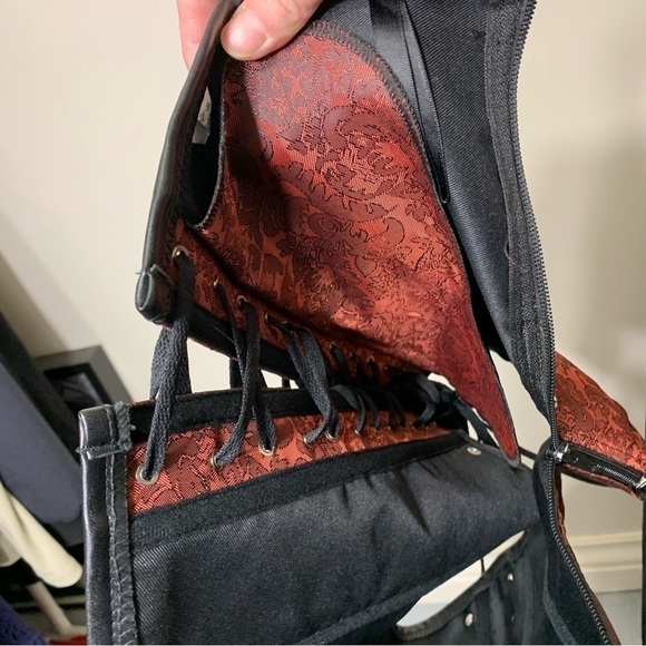 RED Black Corset Top Tapestry Faux Leather Lace up Bustier L/XL Romantic Goth - Picture 9 of 11